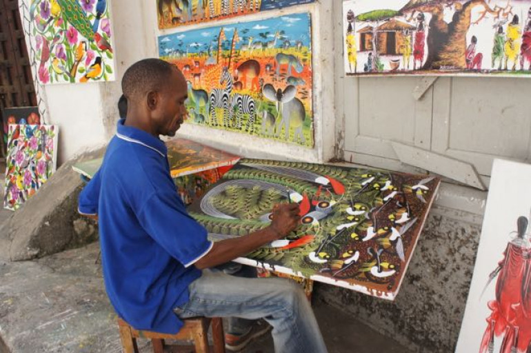 Trh v Stone Towne nesmiete vynechať. Nadýchate sa autentickou atmosférou Zanzibaru.